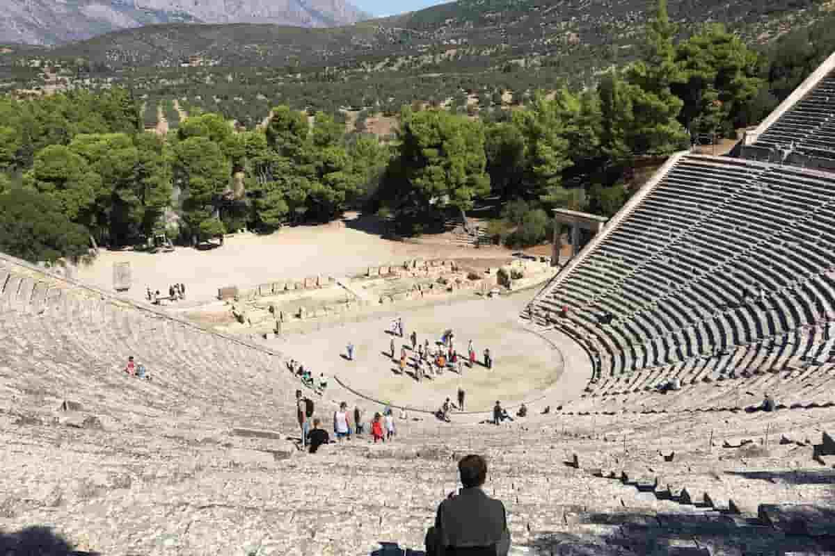Daily Excursions Greece, Private Tours Greece, Luxury Cars