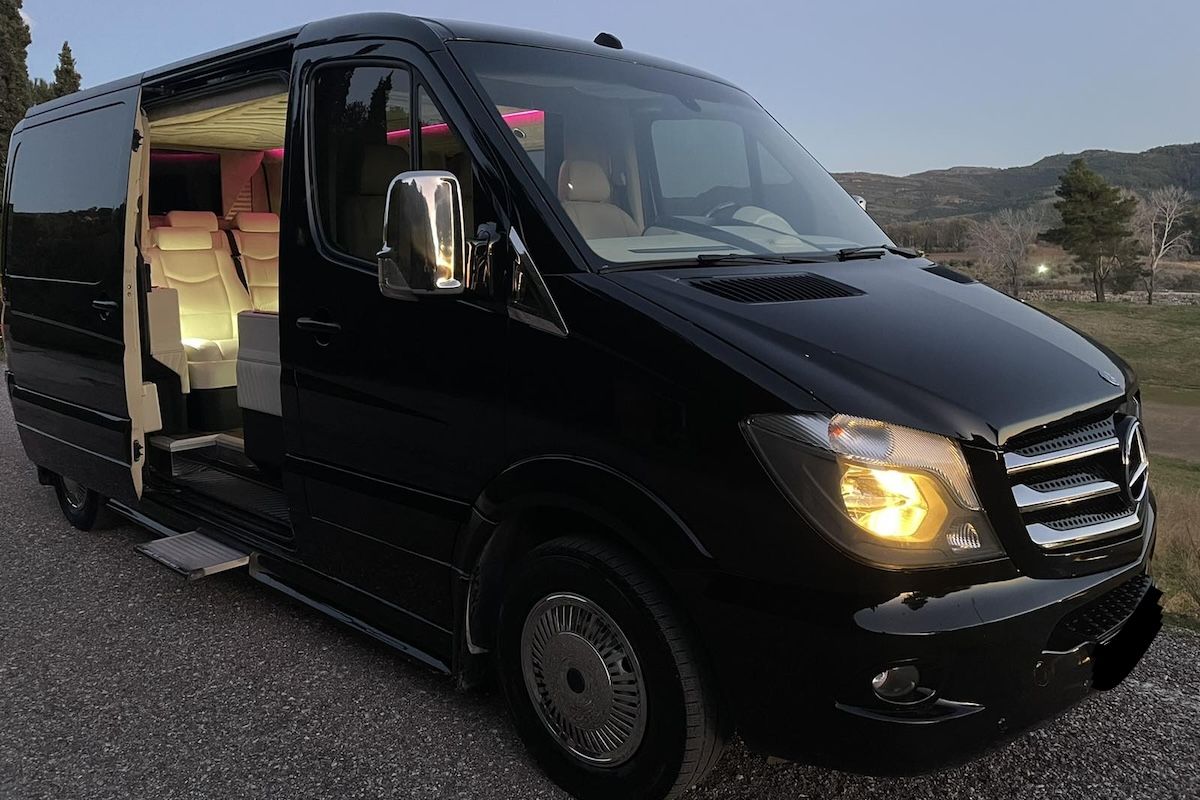 Minibuses, Luxury Cars Greece, Transfer Services, Greece Transfers