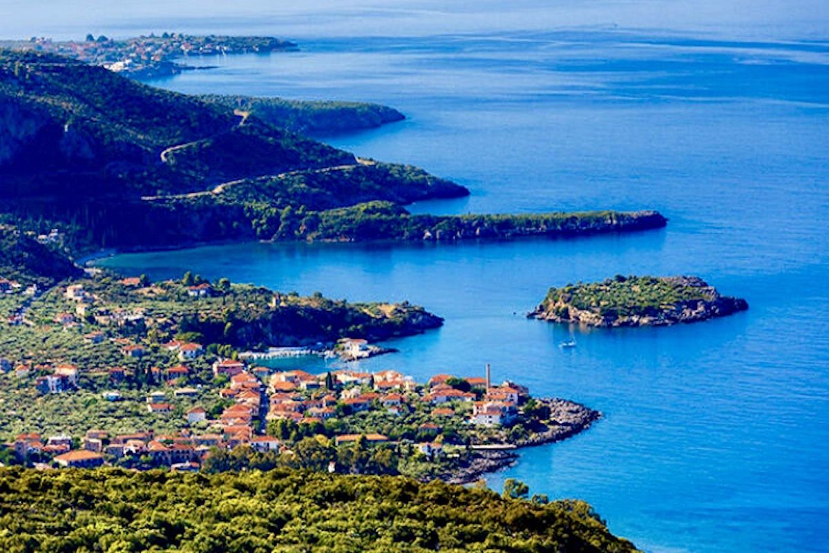Kardamyli, Peloponnese car rentals, Peloponnese rent-a-car