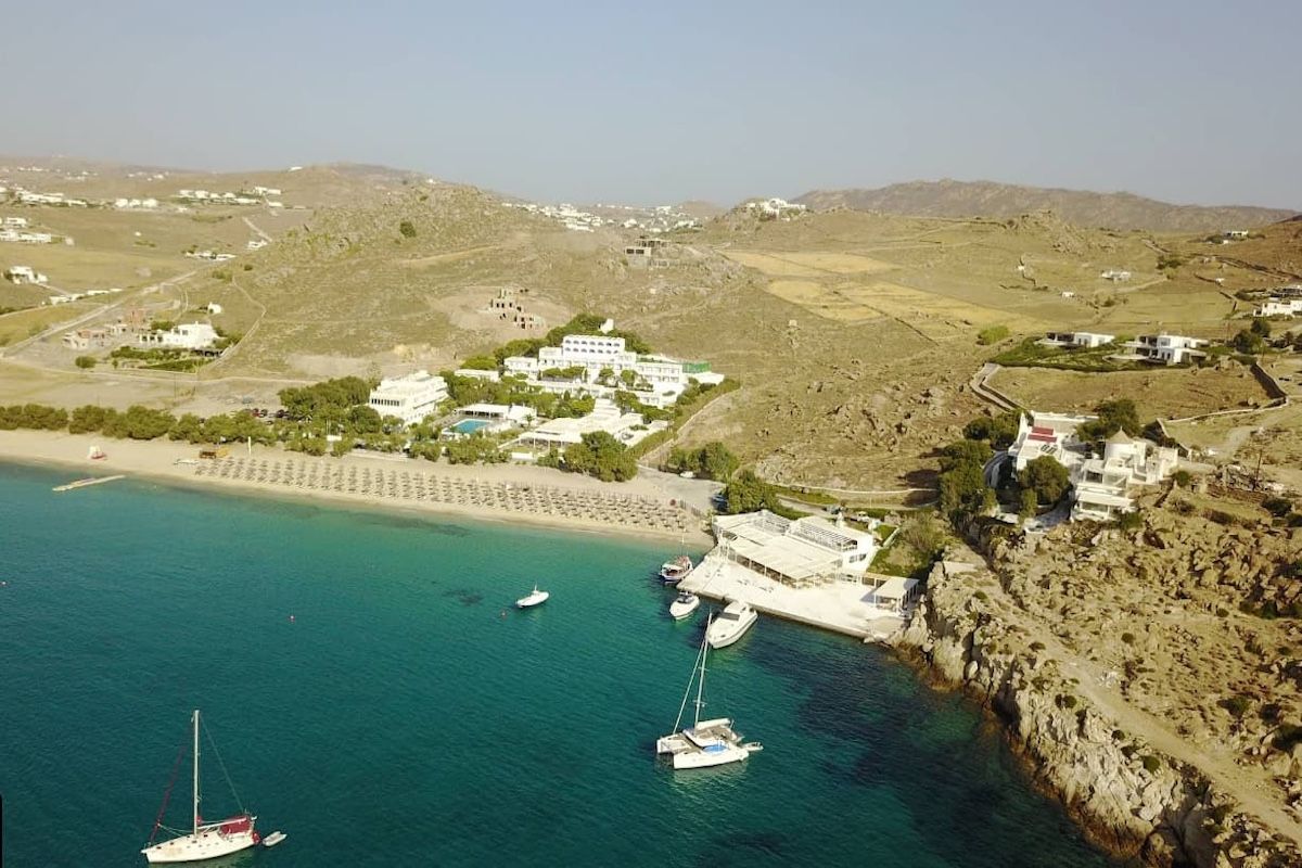 Kalo livadi, Mykonos car rentals, Mykonos rent-a-car