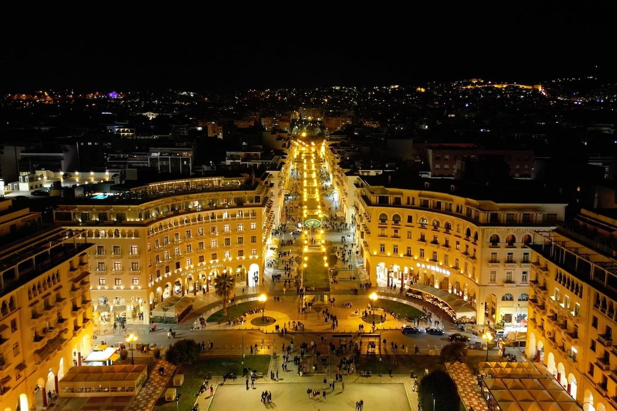 Thessaloniki Aristotle Square, Greece Car Rentals, Thessaloniki Rent-a-Car