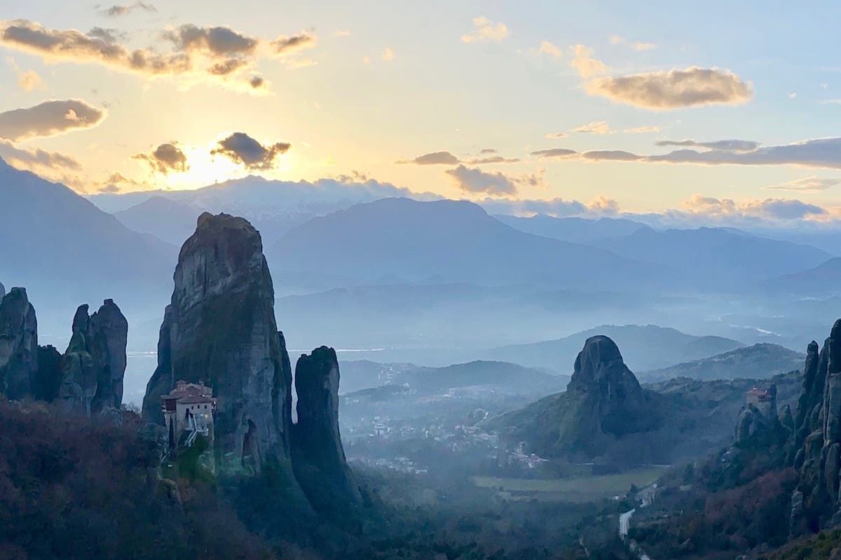 Delphi - Meteora, Private Tours Greece, Luxury Cars Greece