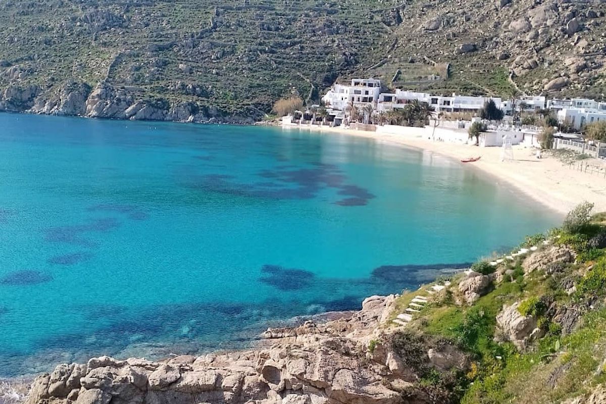 Psarou beach, Mykonos car rentals, Mykonos rent-a-car